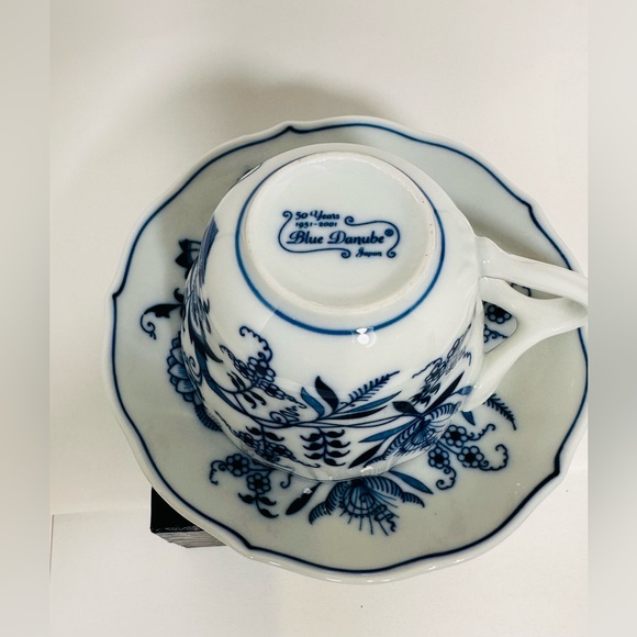 4 Blue Danube Cup & Saucer | Vintage Blue Danube Teacup. 4 cups and 4 saucer - Picture 5 of 8